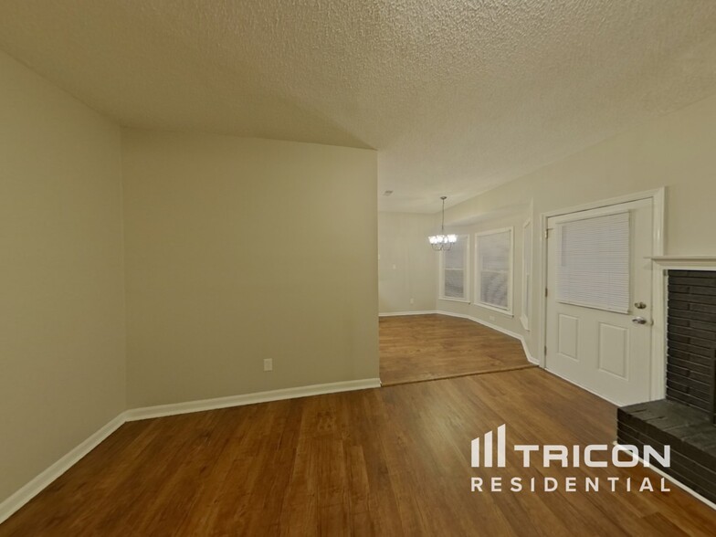 Building Photo - 9701 Marshbrooke Rd