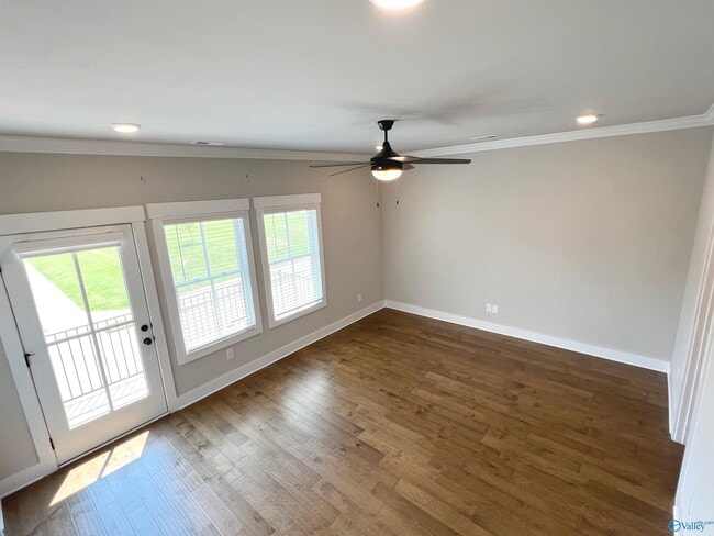 Building Photo - 130 Iberville St