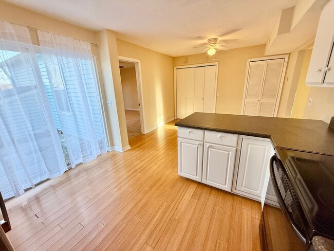 Building Photo - 3 Bed 2 Bath with Amenities in Hermitage for $1550/mo!