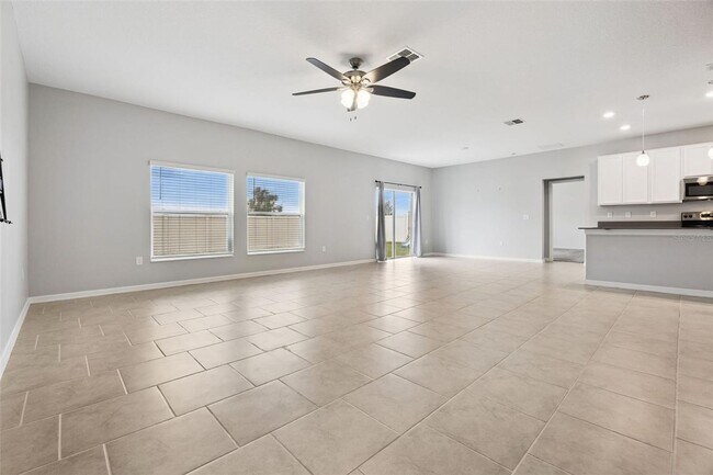 Building Photo - 781 Taurus Ln