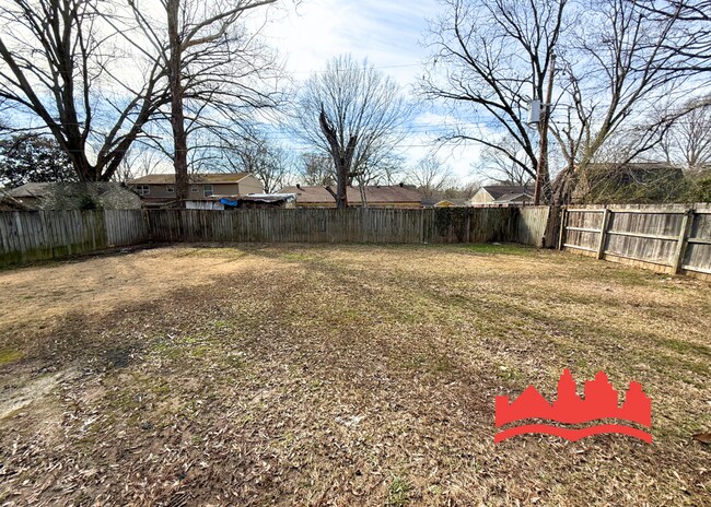 Building Photo - 2567 Thackery Dr