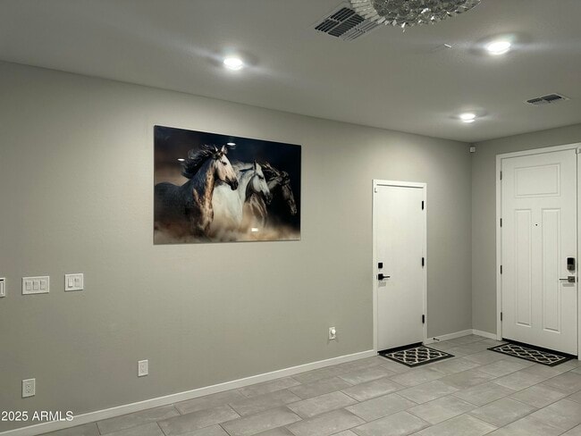 Building Photo - 4839 S Ferric