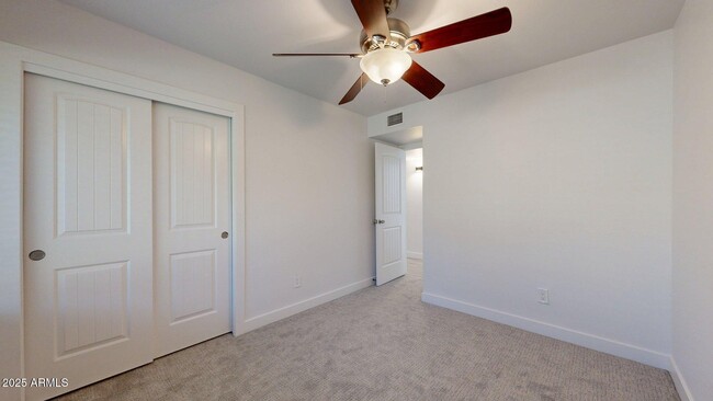 Building Photo - 1118 N Granite Reef Rd