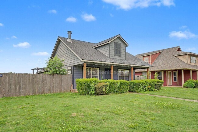 Building Photo - 3801 SW Gibson Ave