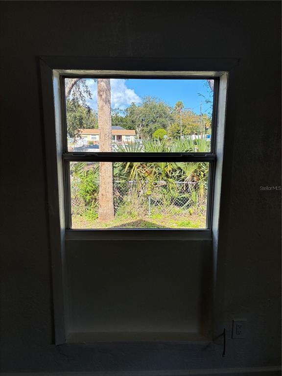 Building Photo - 812 Marion St