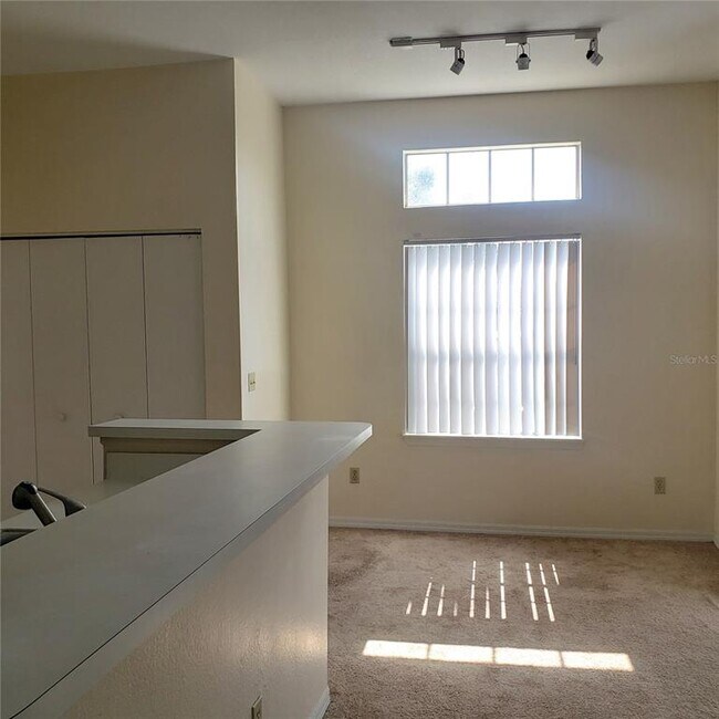 Building Photo - 7300 Westpointe Blvd