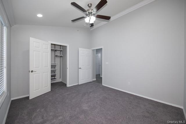 Building Photo - 46 Village Green Dr