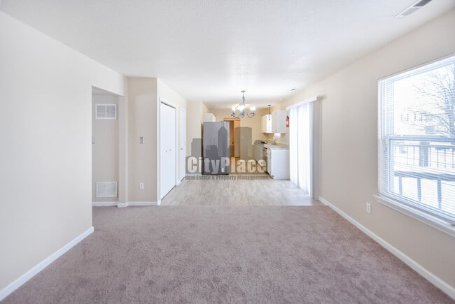 Building Photo - 11324 Roundwood Ct