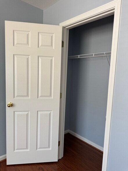 Building Photo - 525 Hackberry Ridge Cv