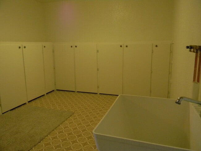 Building Photo - 5514 Townsend Pl