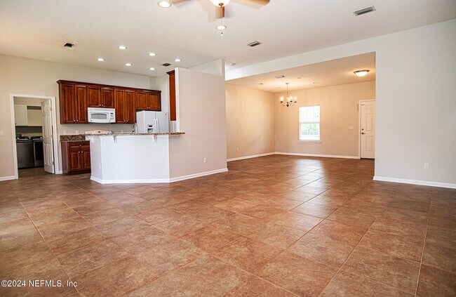 Building Photo - 5285 Truman Pacetti Rd
