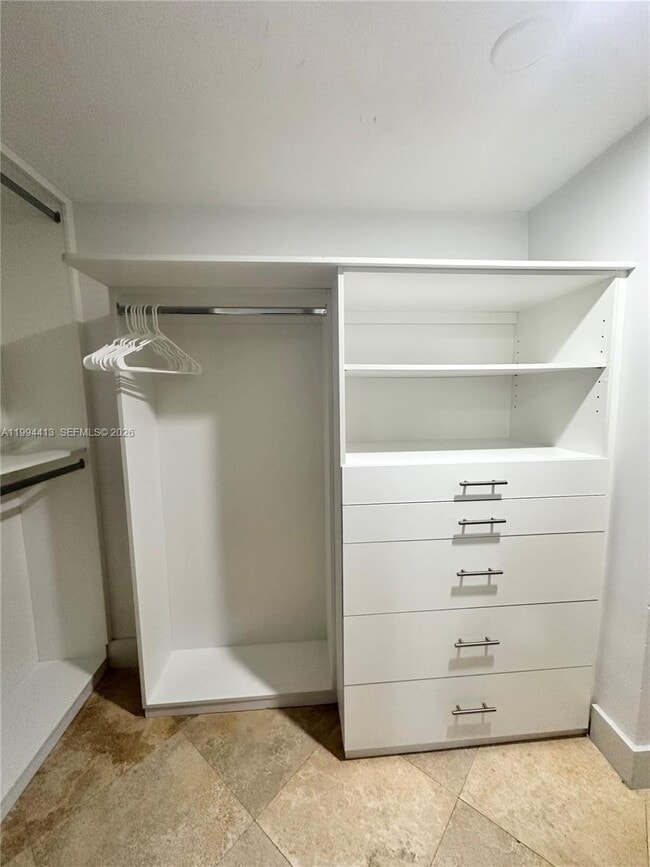 Building Photo - 9225 Collins Ave