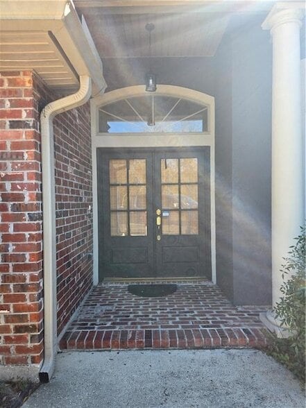 Building Photo - 361 Autumn Lakes Rd