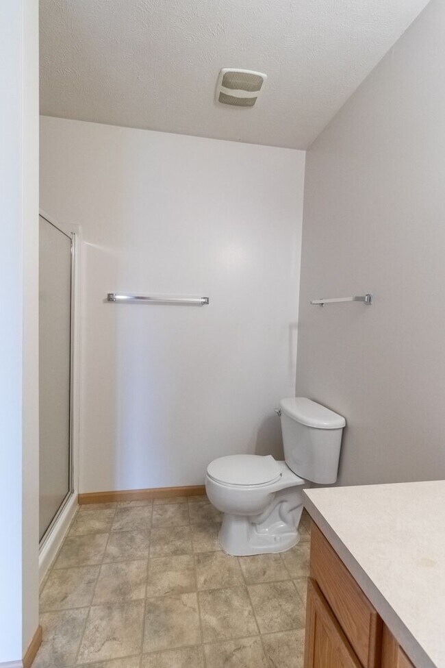 Building Photo - 7229 Whitewater Ln
