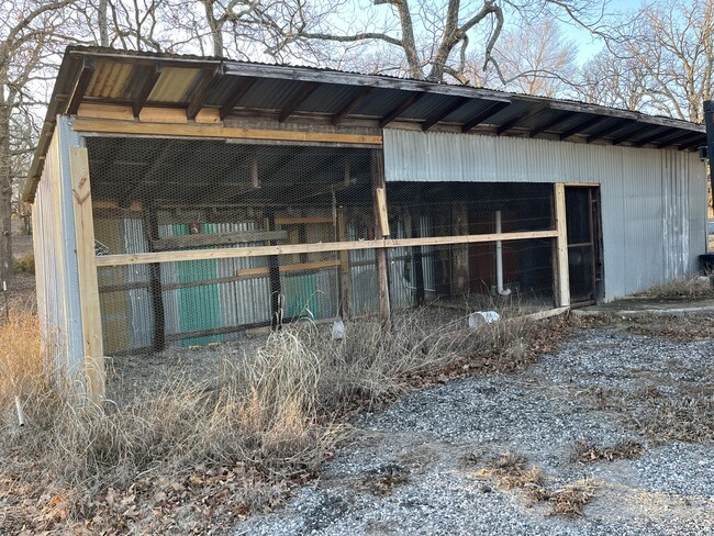 Building Photo - 16665 County Rd 3460