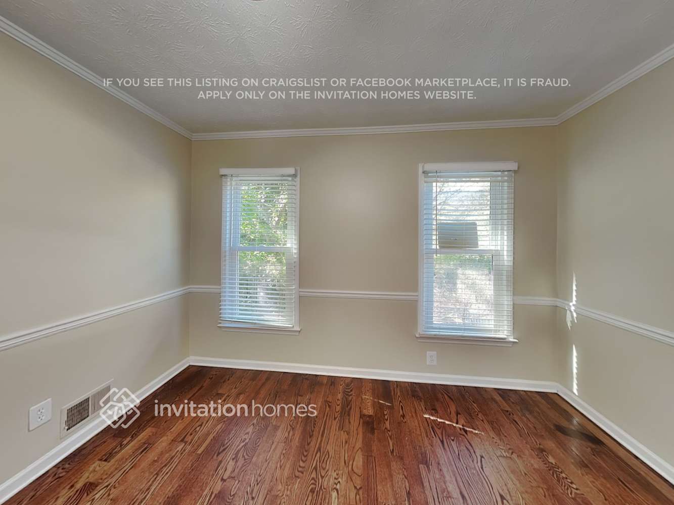 Building Photo - 2729 E Sudbury Ct