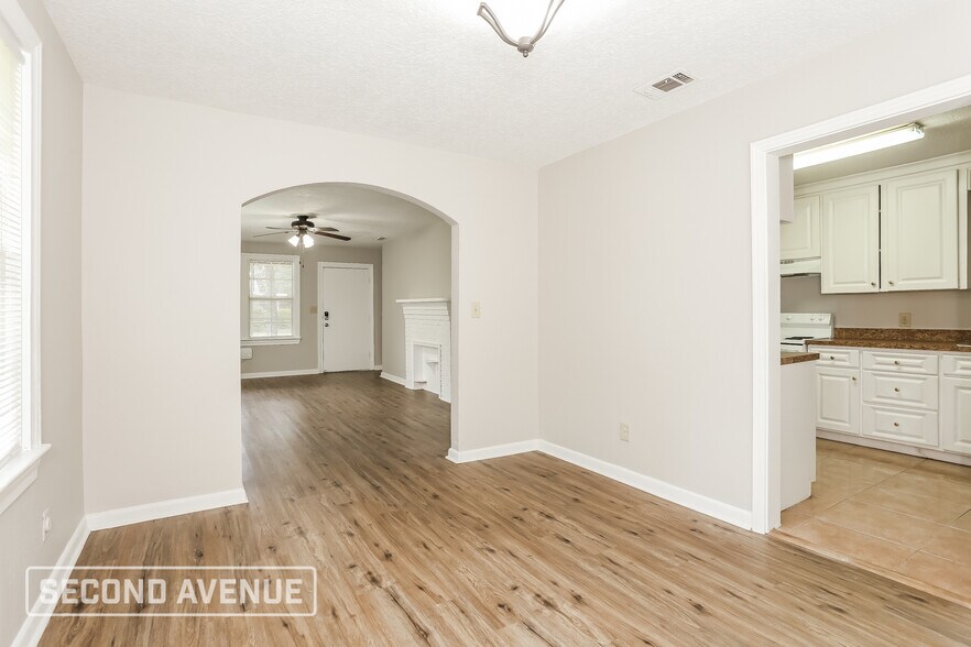 Building Photo - 8917 6th Ave