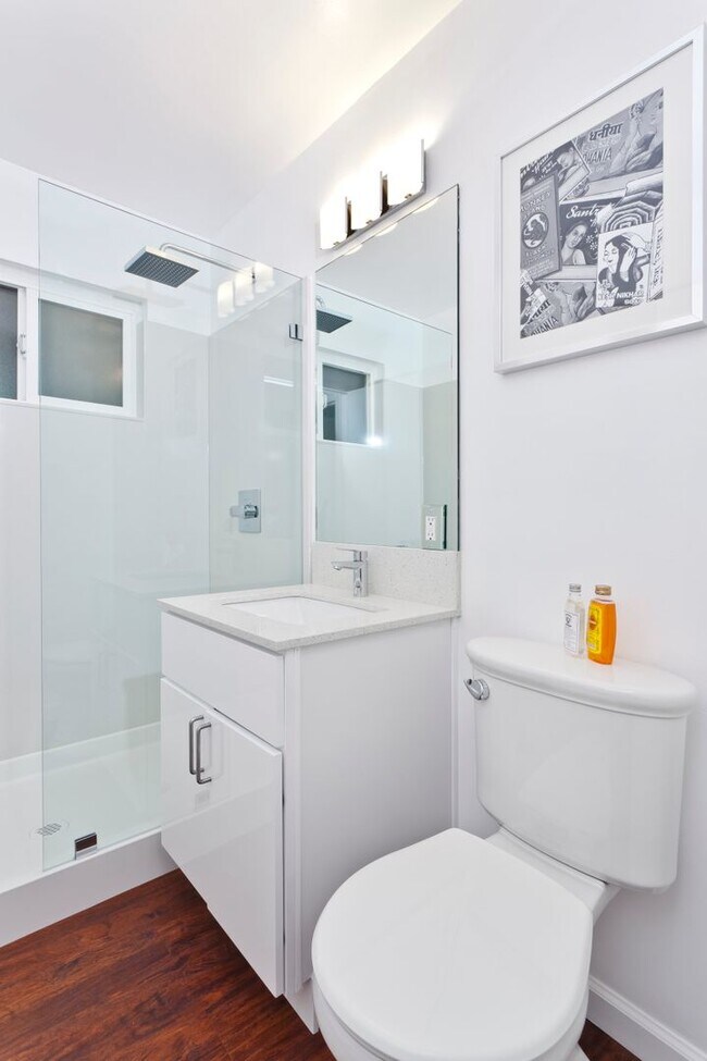 Interior Photo - Priya Living