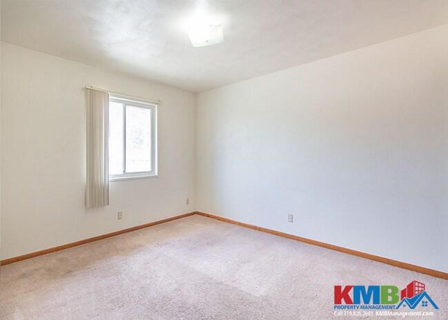 Building Photo - 119 Southview Dr