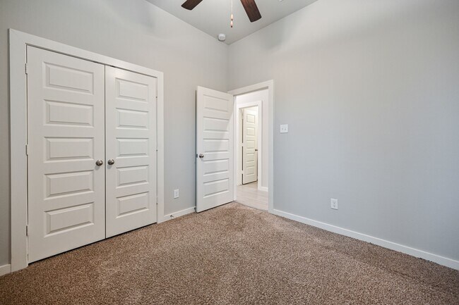 Building Photo - 127 Wickersham