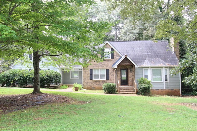 Building Photo - 5741 Lilburn Stone Mountain Rd