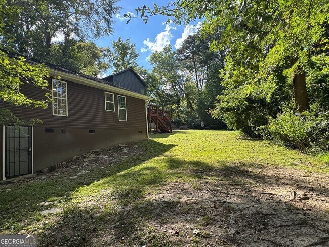 Building Photo - 67 Johnson Rd NW