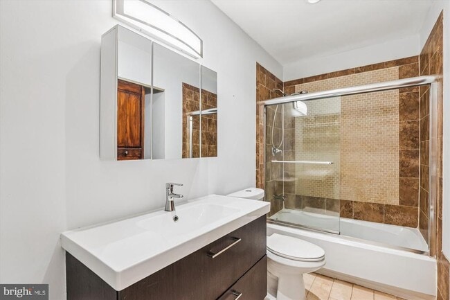 Building Photo - 3608 Felmore Ct