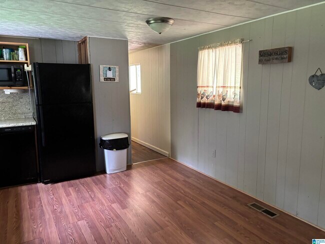 Building Photo - 66 County Rd 705