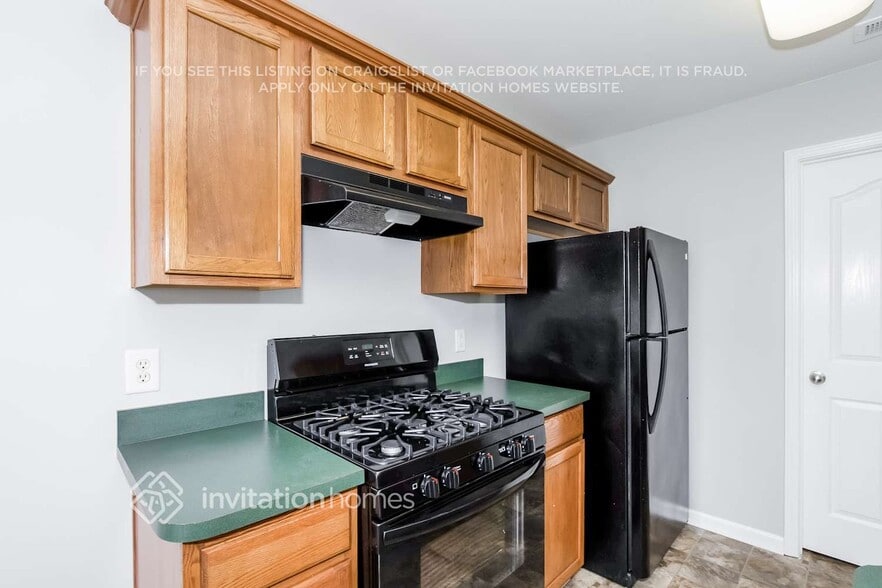 Building Photo - 9511 Mintworth Ave