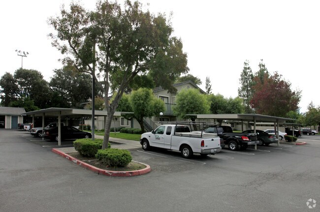 Stonegate - Manteca, CA | Apartment Finder