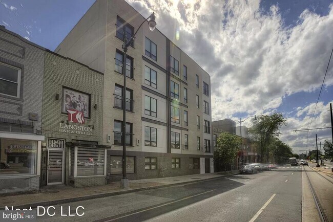 Building Photo - 1827 Benning Rd NE