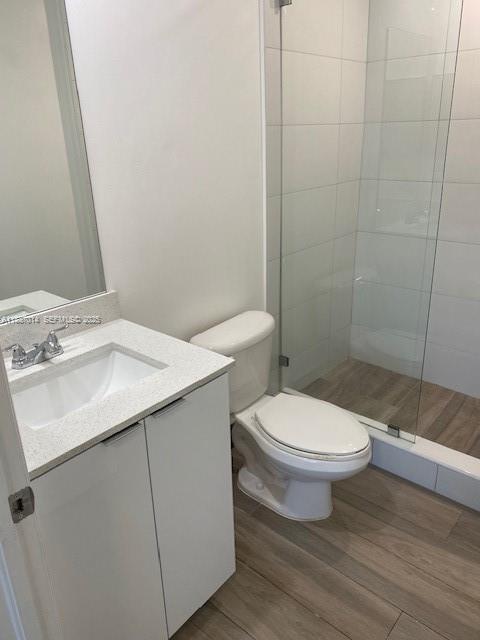 Building Photo - 935 NE 34th Ave