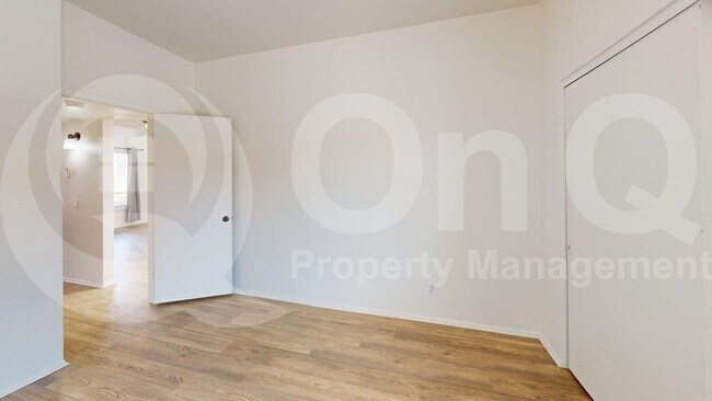 Building Photo - 11666 N 28th Dr