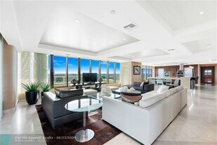 Building Photo - 1 N Fort Lauderdale Beach Blvd