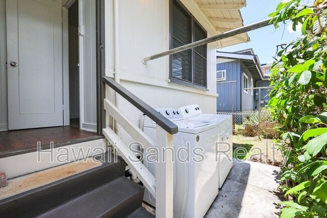 Building Photo - 1816 Citron St