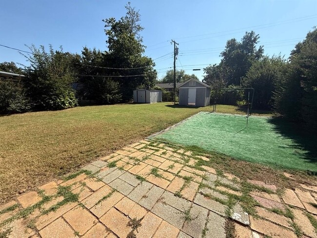 Building Photo - 3032 NW 67th St