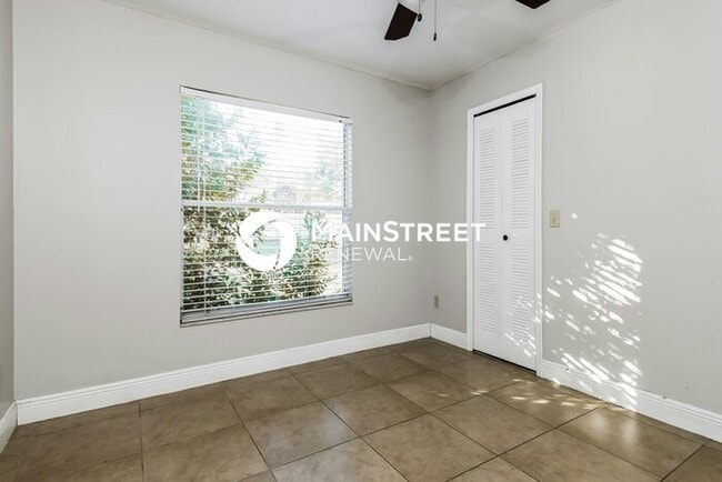 Building Photo - 3 Bedroom Pet-Friendly Home in Gotha, FL with Main Street Renewal
