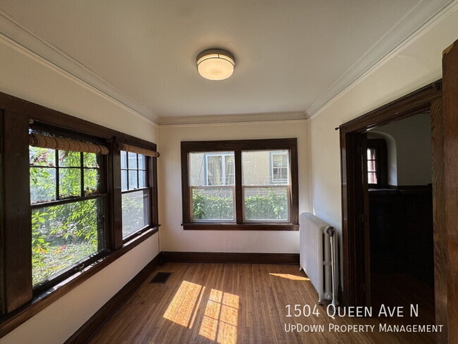 Building Photo - 1504 Queen Ave N