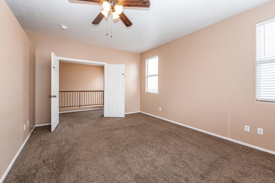 Building Photo - 8813 Iron Hitch Ave