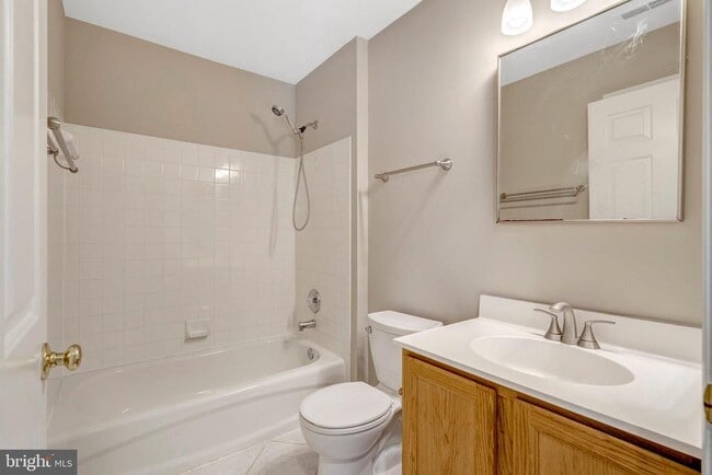 Building Photo - 15540 Wigeon Way