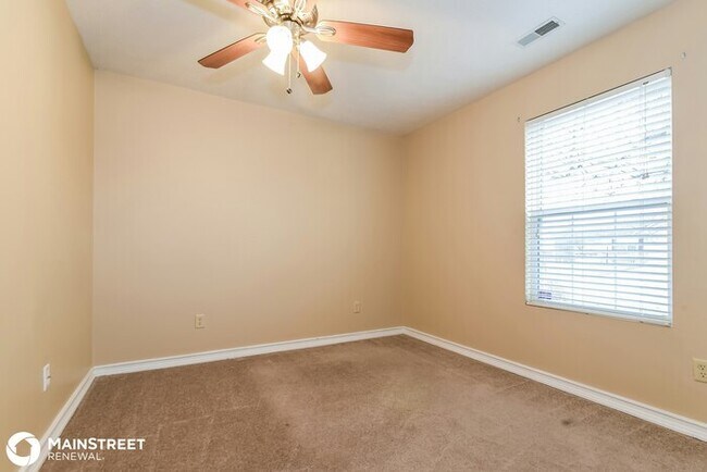 Building Photo - 5101 Emmert Dr, Indianapolis, IN 46221