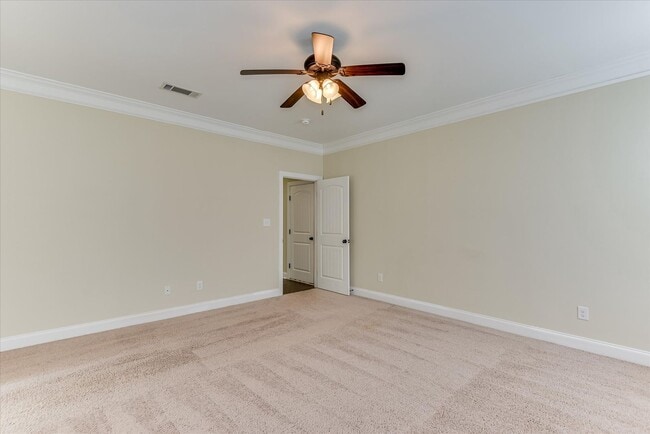 Building Photo - 4215 Windslow Dr
