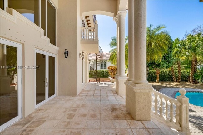 Building Photo - 129 Gavilan Ave