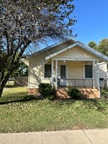 Building Photo - 1842 W McCormick Ave