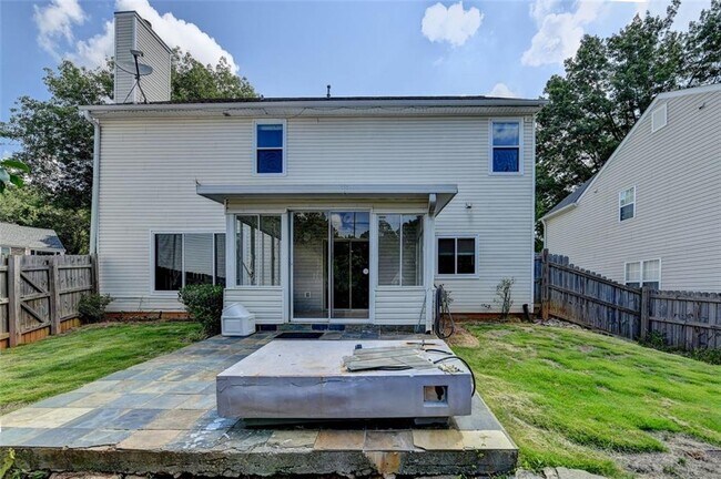 Building Photo - 702 Ashley Glen Ln
