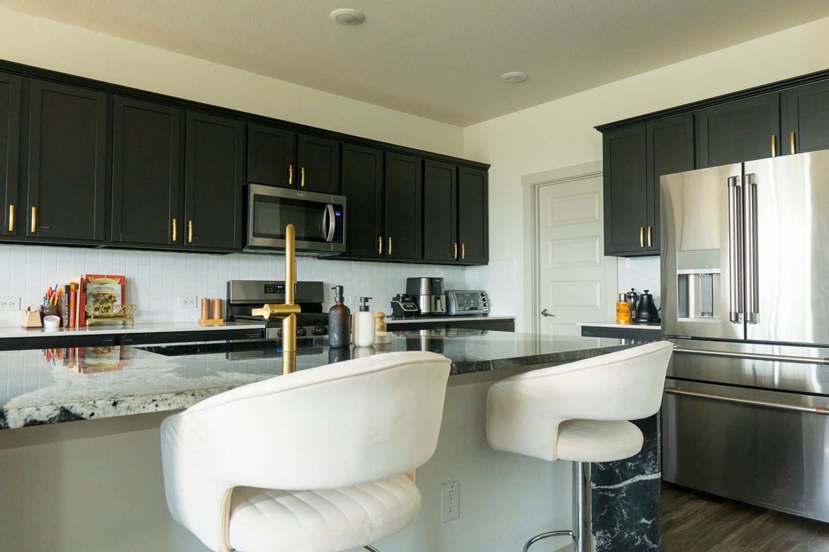 Building Photo - 7716 Jacobean WY