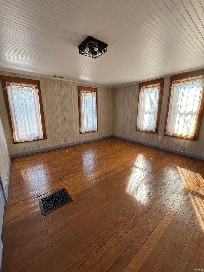 Building Photo - 4353 N County Rd