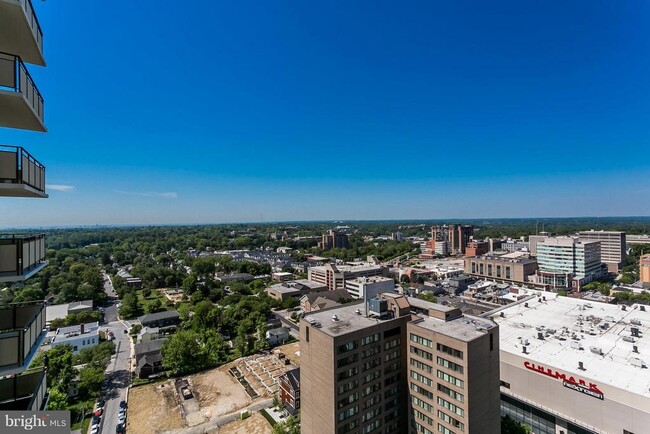 Building Photo - 205 E Joppa Rd