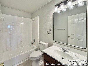 Building Photo - 6910 Lunar Way