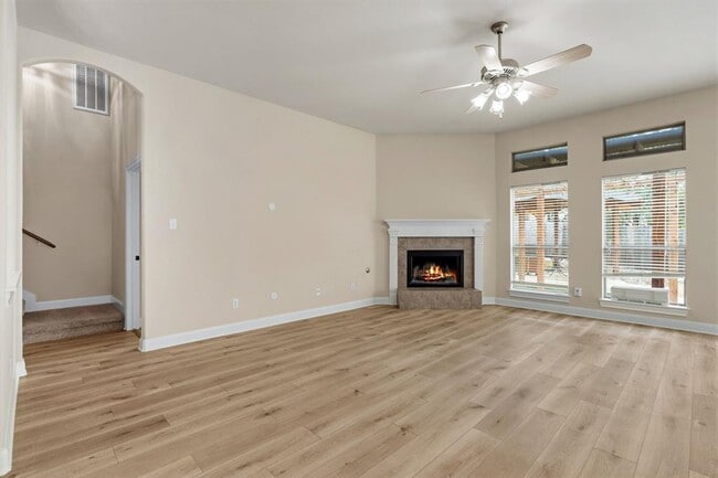 Building Photo - 7436 Bonniebrook Dr